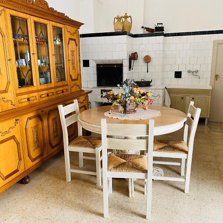 Casa Vacanza Zia Nunziatina Villa โกแปร์ติโน ภายนอก รูปภาพ